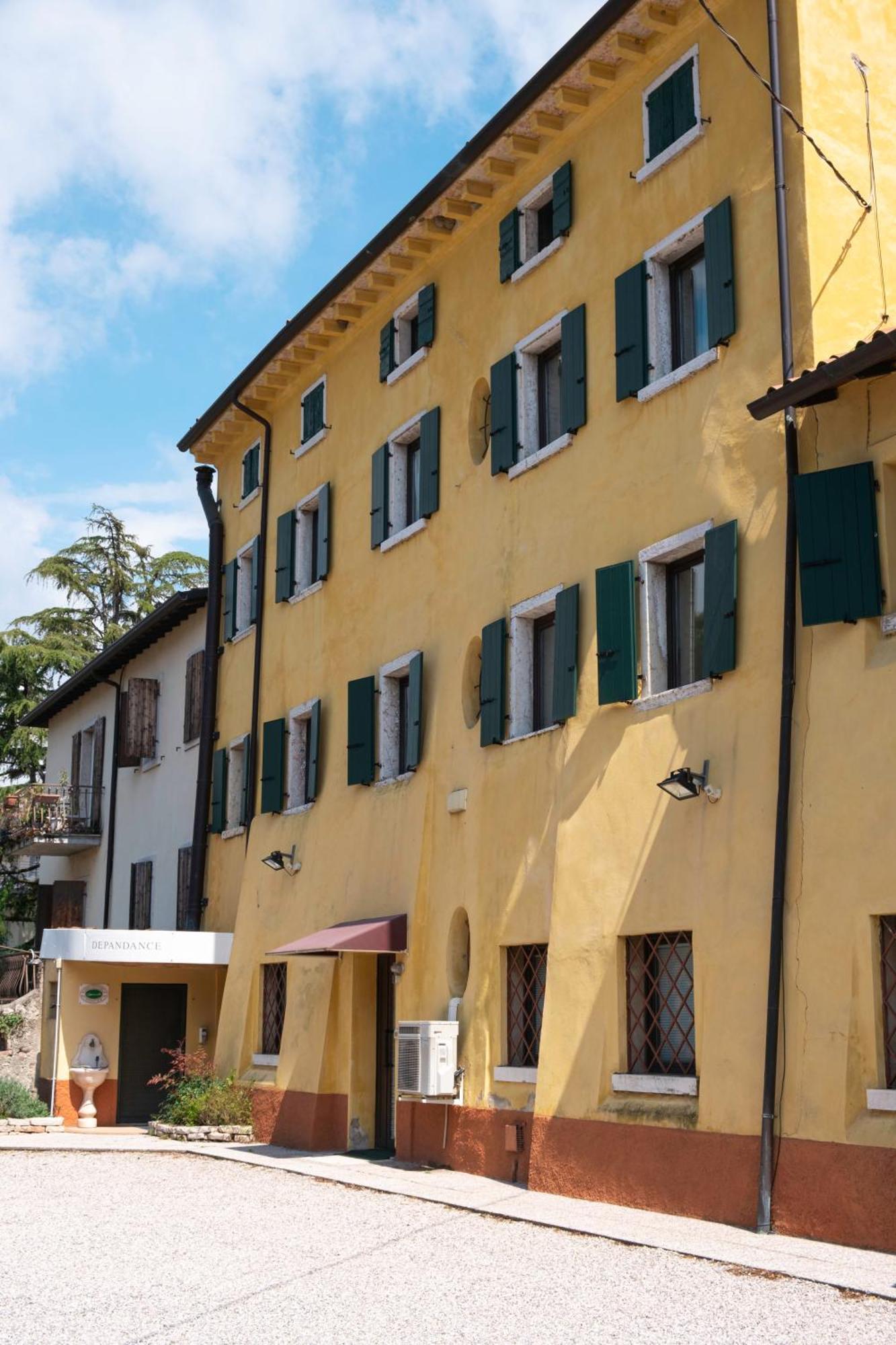 Hotel Vela D'Oro Dependence Bardolino Exterior foto